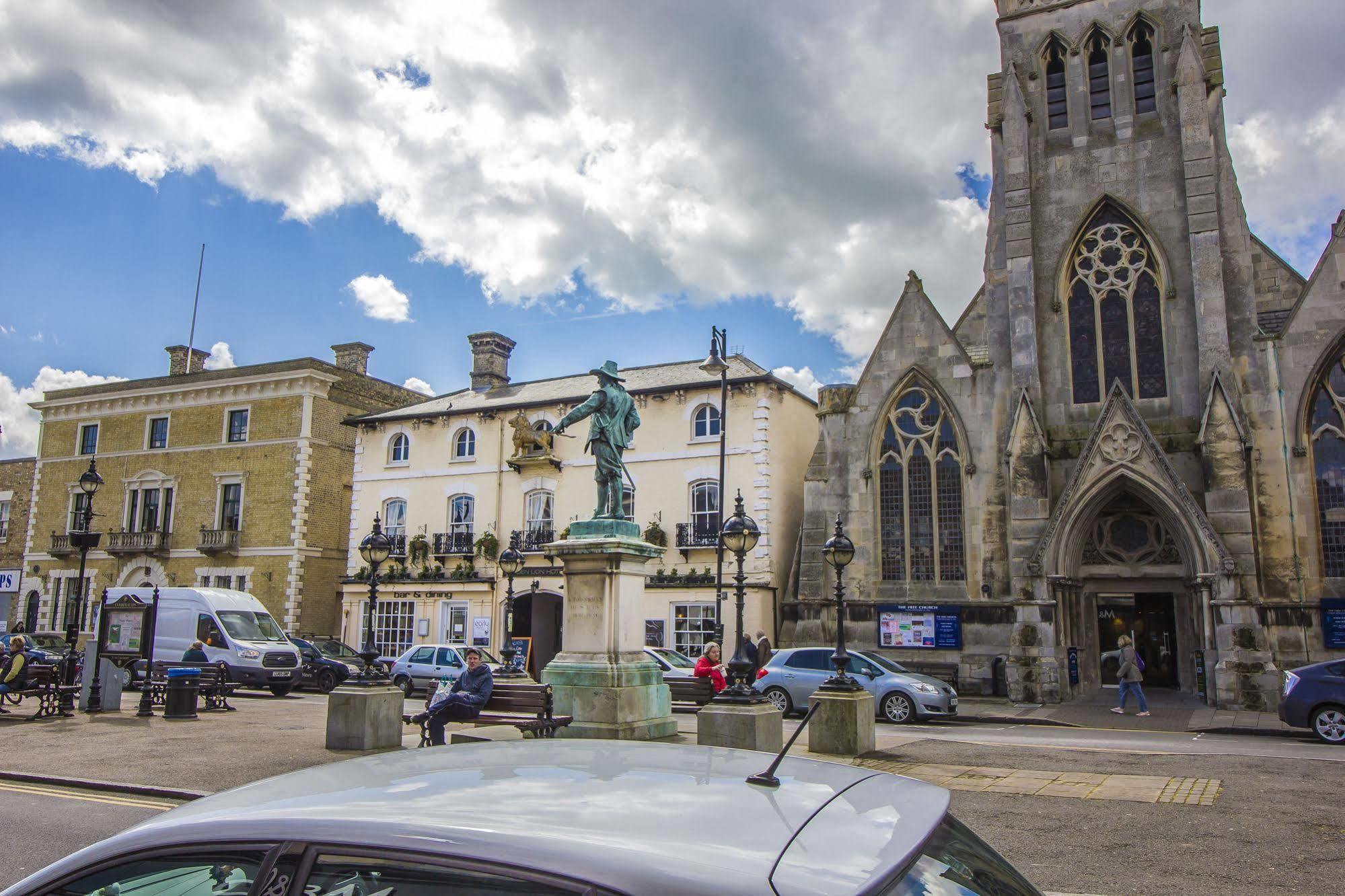 The Golden Lion Hotel, St Ives, Cambridgeshire St Ives  Esterno foto