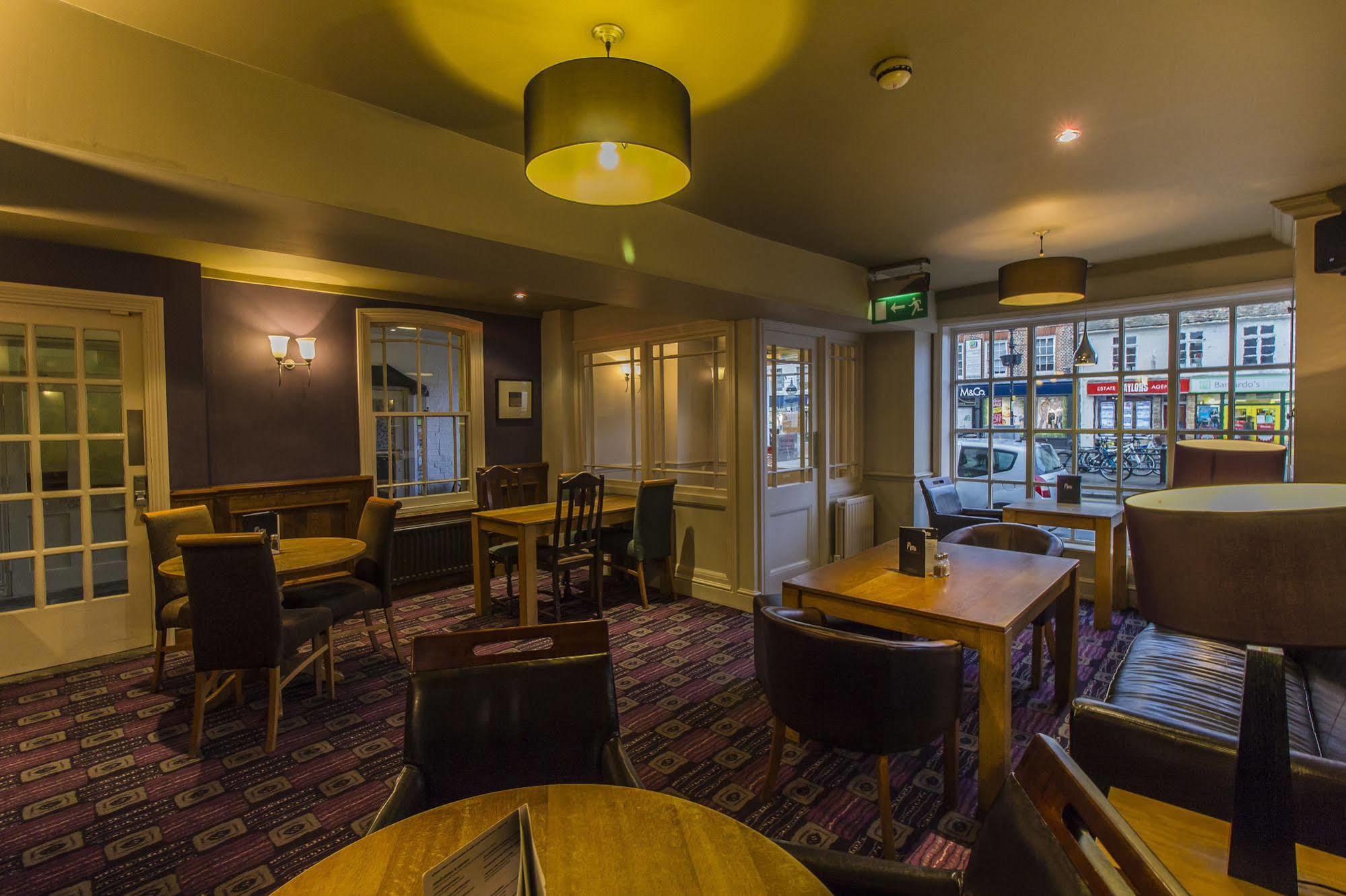 The Golden Lion Hotel, St Ives, Cambridgeshire St Ives  Esterno foto