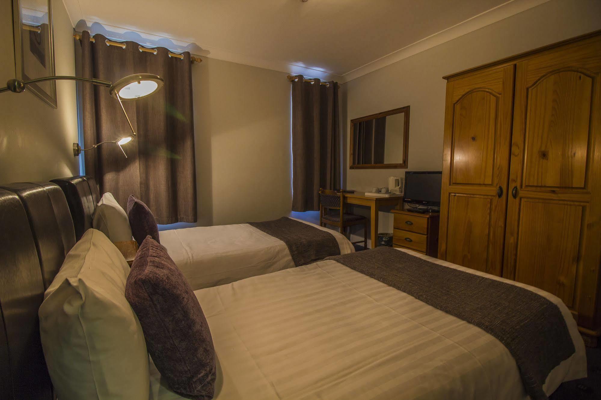 The Golden Lion Hotel, St Ives, Cambridgeshire St Ives  Esterno foto