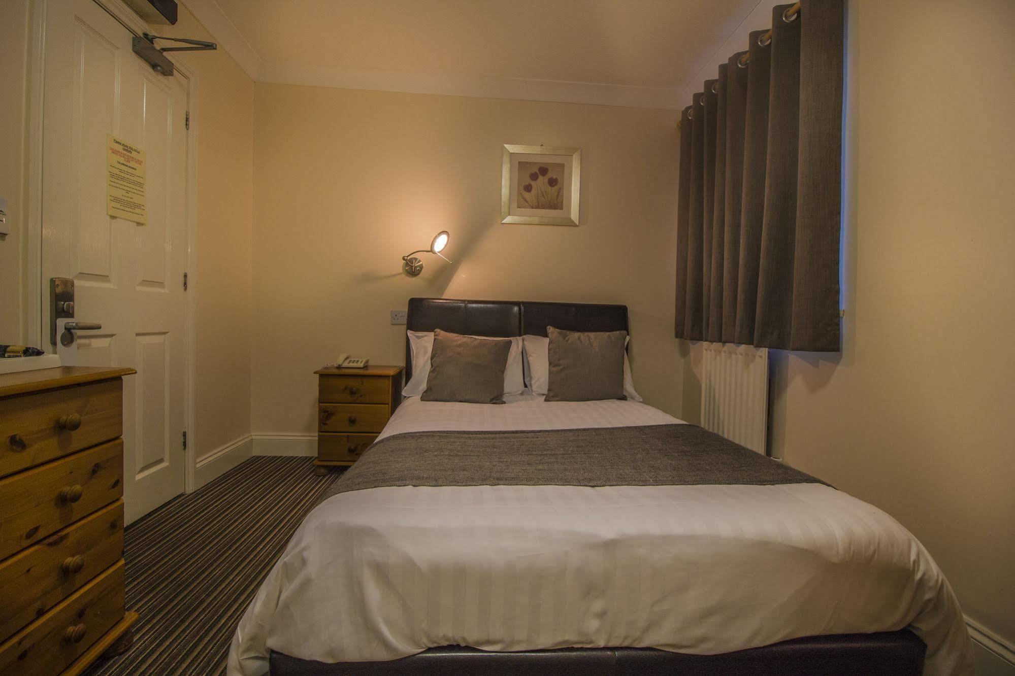 The Golden Lion Hotel, St Ives, Cambridgeshire St Ives  Esterno foto
