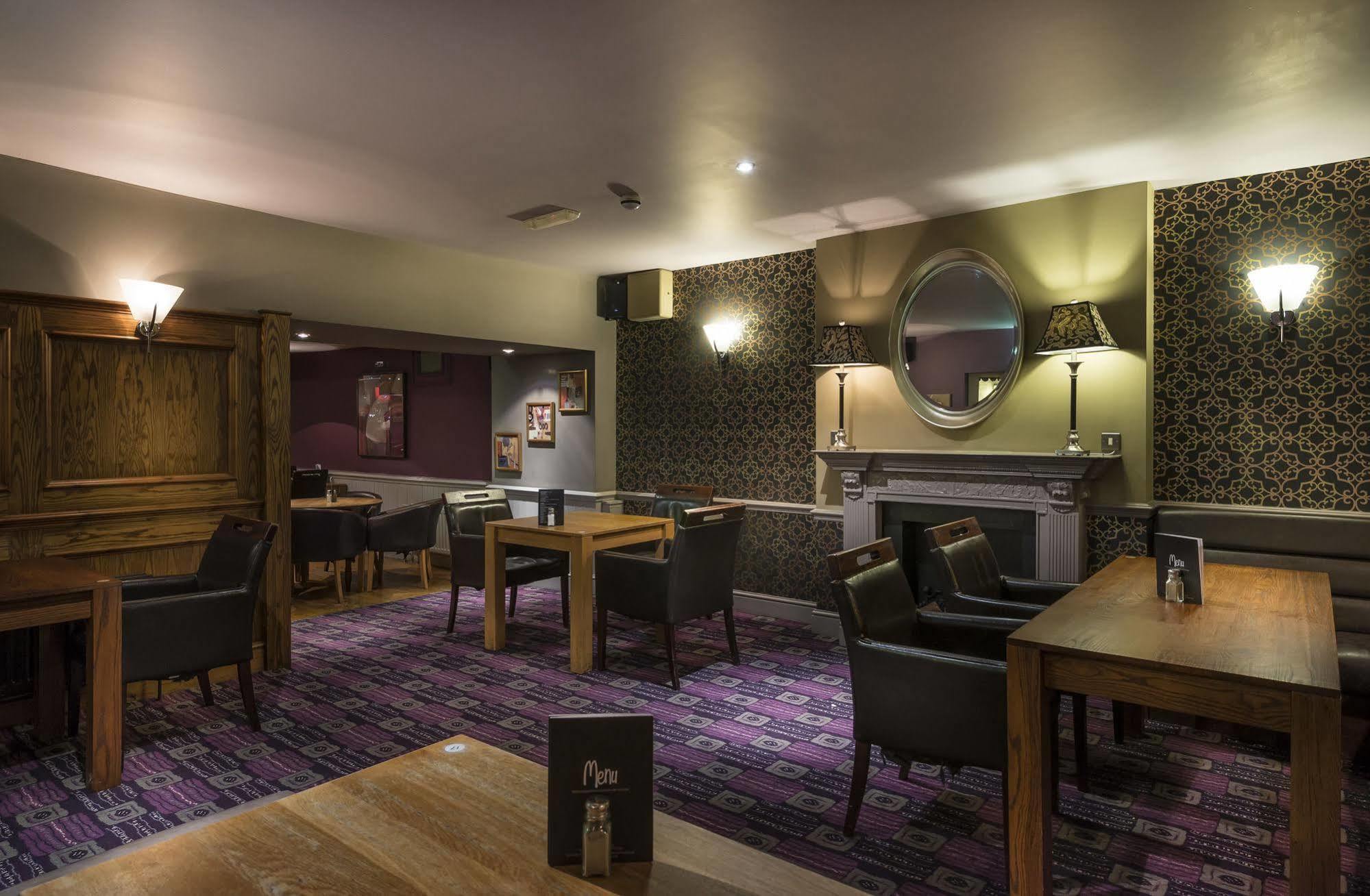 The Golden Lion Hotel, St Ives, Cambridgeshire St Ives  Esterno foto